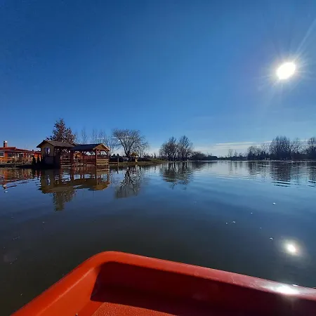 Bed & Breakfast Kisdiofa Panzio Es Vendeglo 3*