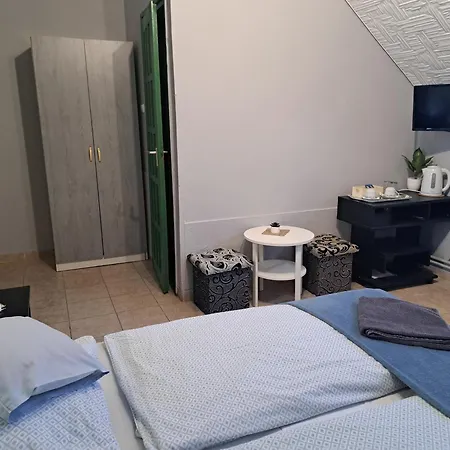 Bed & Breakfast Kisdiofa Panzio Es Vendeglo Vajdacska