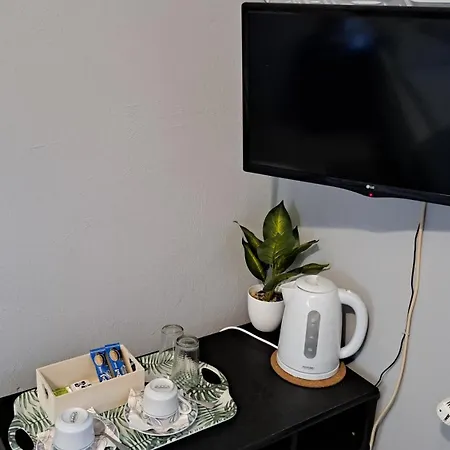 Kisdiofa Panzio Es Vendeglo 3* Vajdácska