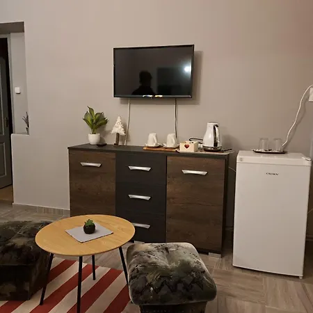 Kisdiofa Panzio Es Vendeglo Bed & Breakfast Vajdacska