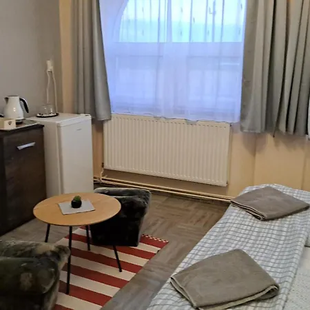 Bed & Breakfast Kisdiofa Panzio Es Vendeglo 3*