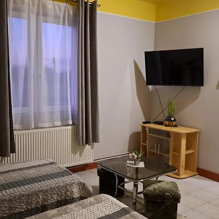 Kisdiofa Panzio Es Vendeglo * Vajdácska