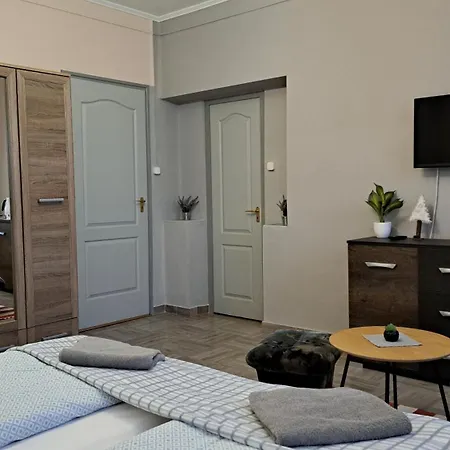 Kisdiófa Panzió és Vendéglő *