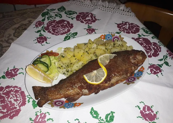 Kisdiofa Panzio Es Vendeglo 3* Vajdácska